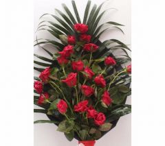 ভালোবাসার বসন্তে প্রিয়জনের হাতে ফুলের সৌরভ পৌঁছে দেবে আজকেরডিল!