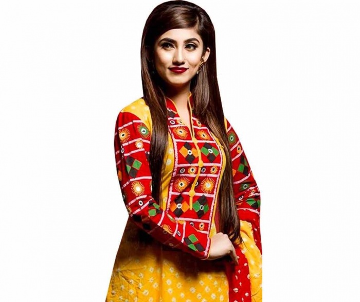 কম বাজেটে সেরা কয়েকটি সালোয়ার-কামিজ!