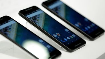 ২০১৭ সালের সেরা বাজেট স্মার্টফোনগুলো যেগুলো আপনি কিনতে পারেন