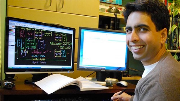 পেশাজীবীর যে ১০টি ফ্রি অনলাইন কোর্স করা প্রয়োজন.