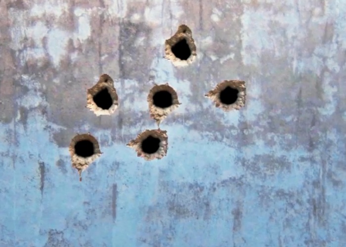 গুলি করে ওয়াল ফুটো করে  দেওয়া ইফেক্ট ইন আফারইফেক্ট