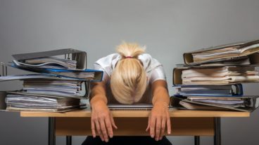 আপনি কী ছাগল বিক্রির টাকা দিয়ে আউটসোসিং করার কথা ভাবছেন !!