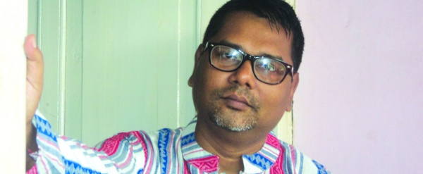 অসাধারণ সব গল্প,কবিতা ও সাহিত্য নিয়ে মুম রহমানের নতুন ওয়েবসাইট।।